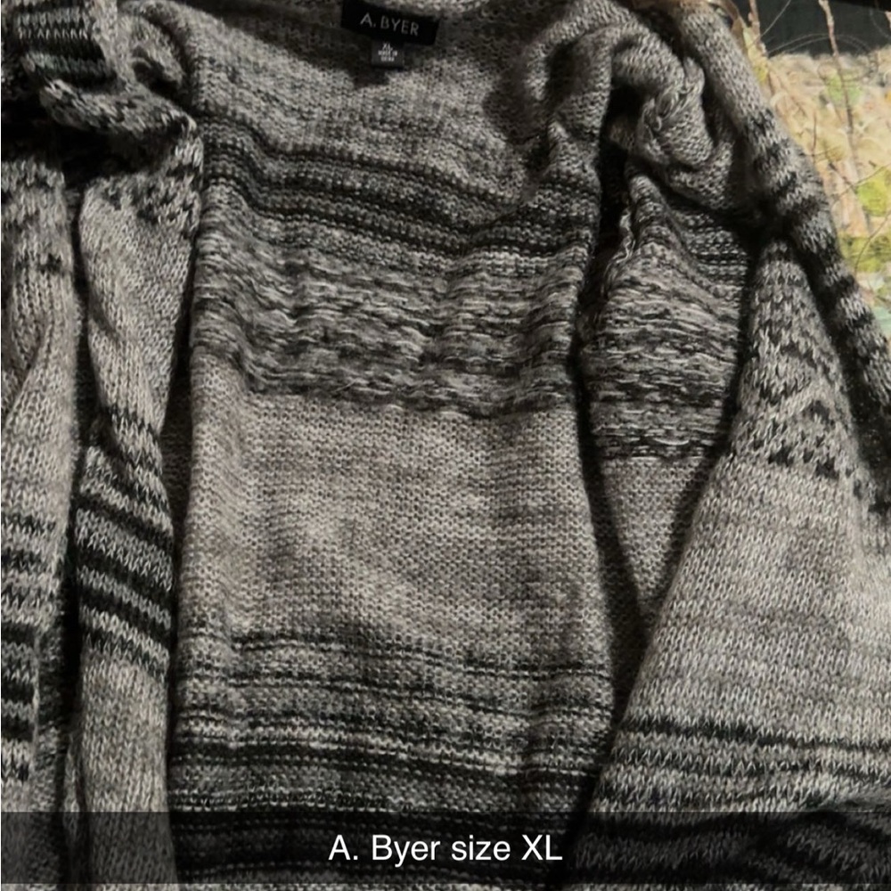 A. Byer Men's Gray Marled Crewneck Sweater